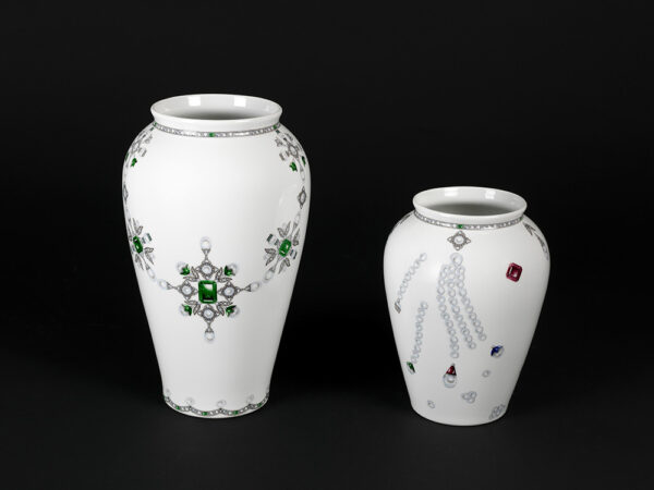 Special Items -Vases Ma Russie Gemstones